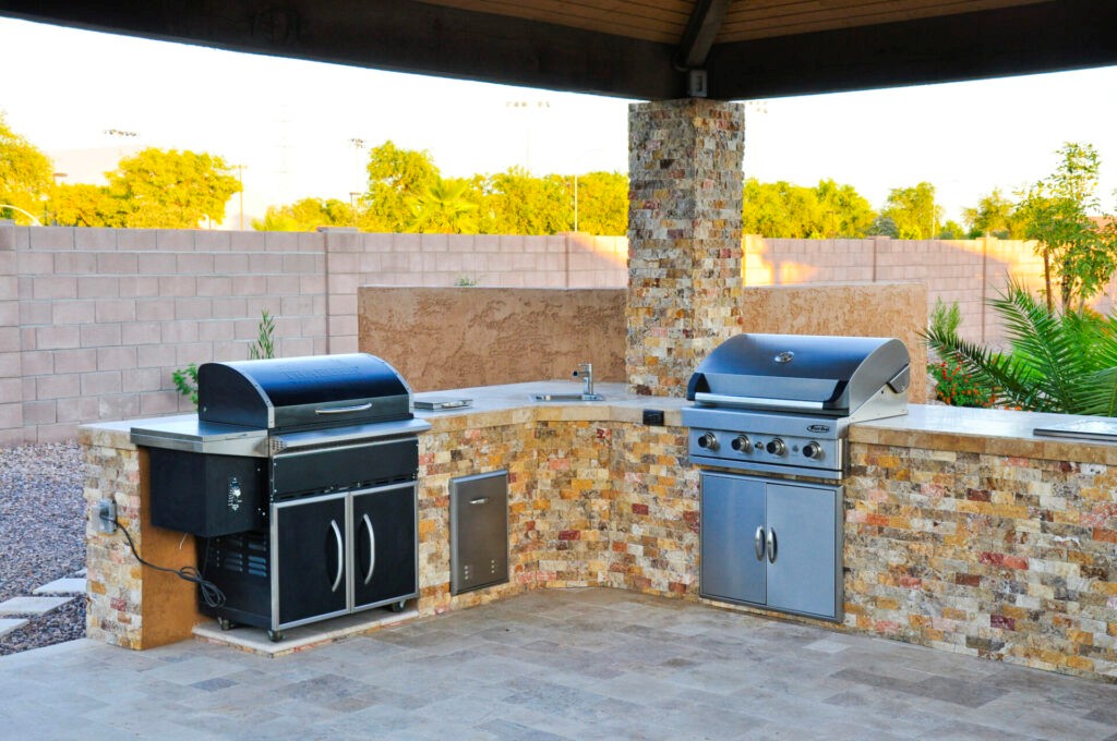 Outdoor Kitchen
